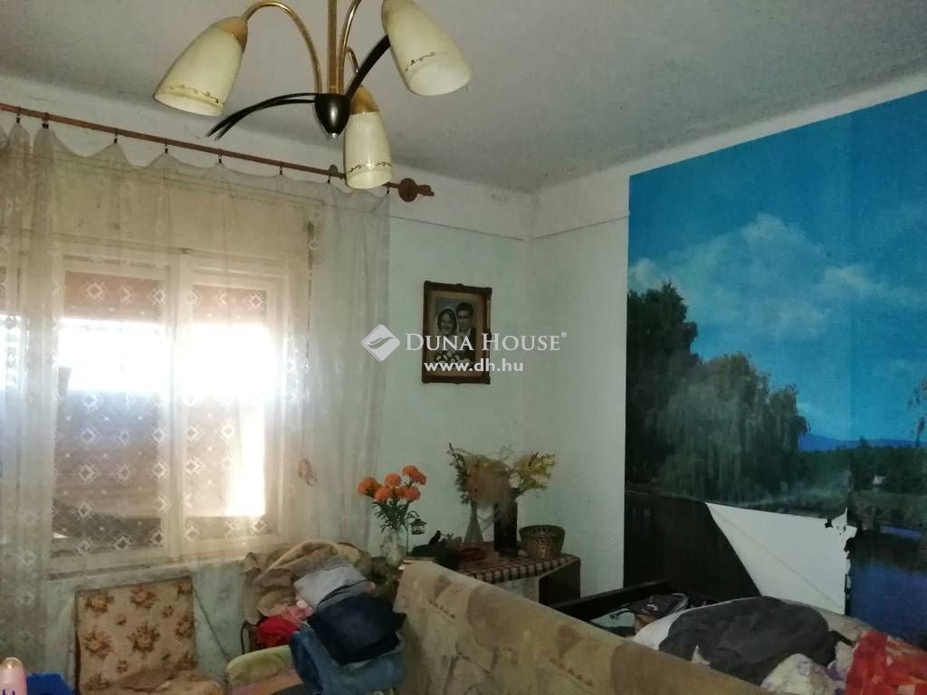 2887 Ácsteszér — 1/11
