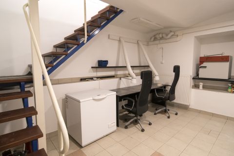 Eladó Üzlethelyiség 1071 Budapest 7. kerület 