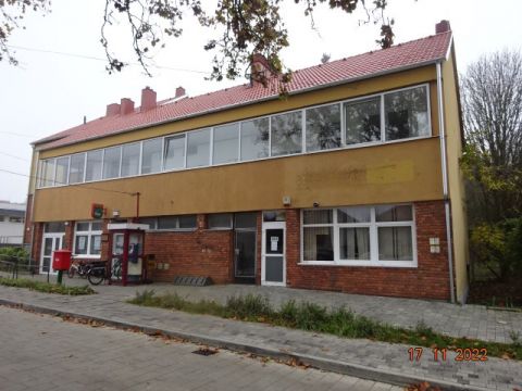 Eladó Iroda 9751 Vép 