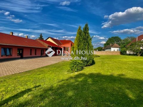 Eladó Ház, Baranya megye, Görcsöny - Pécstől 15 km-re