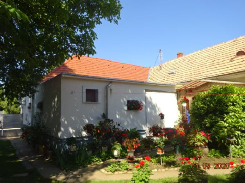 Eladó Irodaépület 9673 Káld 
