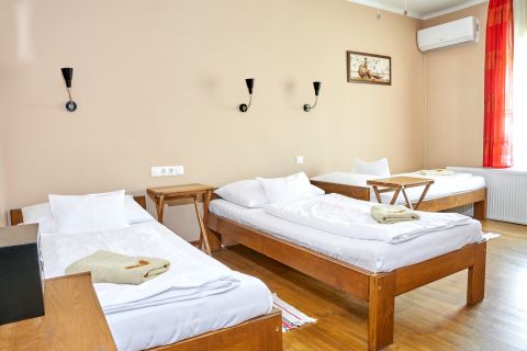 Eladó Vendéglátás 7773 Villány Villány