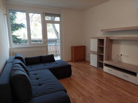 Kiadó Lakás 9023 Győr 