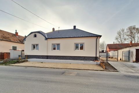 Eladó Ház 9172 Győrzámoly 