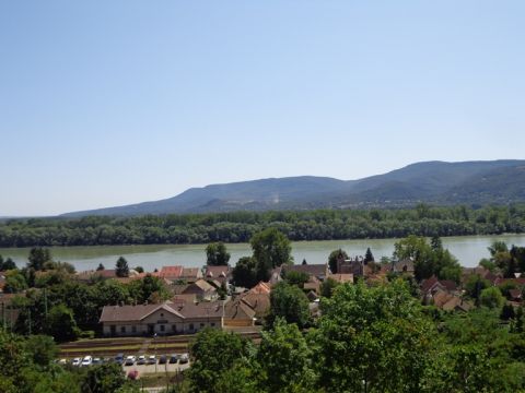 Eladó Ház 2621 Verőce Dunakanyarra és a Visegrádi hegységre panorámás 