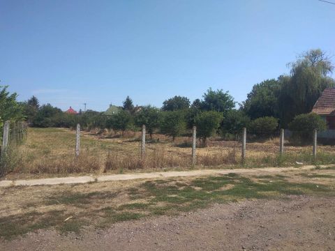 Eladó Telek 4272 Sáránd 