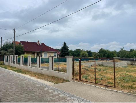 Eladó Telek 2072 Zsámbék Zsámbék
