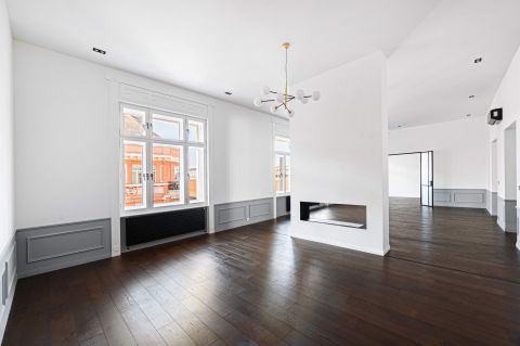 Eladó Lakás 1052 Budapest 5. kerület PRÉMIUM KATEGÓRIÁS, ÚJSZERŰ, ELEGÁNS LAKÁS A BELVÁROSBAN, HŐSZÍVATTYÚS FŰTÉSSEL