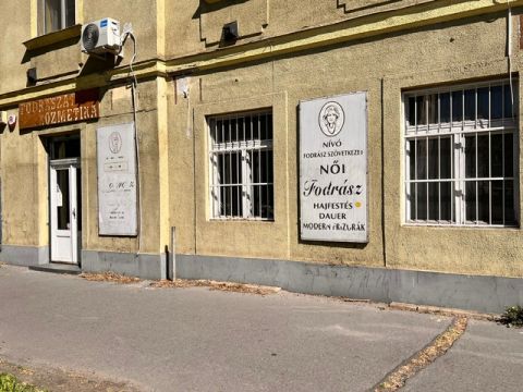 Kiadó Üzlethelyiség 1101 Budapest 10. kerület 