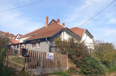 Eladó Ház 8400 Ajka 