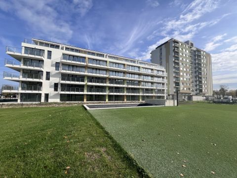 Eladó Lakás 8600 Siófok SIÓFOK EZÜST PARTJÁN KÖLTÖZHETŐ LAKÁSOK AKCIÓS ÁRON