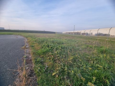 Eladó Telek 9027 Győr , 1 ha IPARI TELEK AUDI SZOMSZÉDSÁGÁBAN