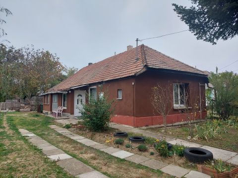 Eladó Ház 7038 Pusztahencse Felújítandó vályog ház