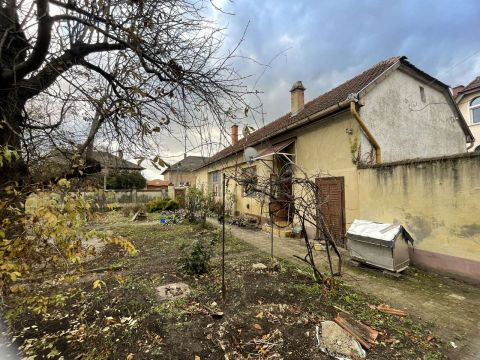 Eladó Ház 2750 Nagykőrös 