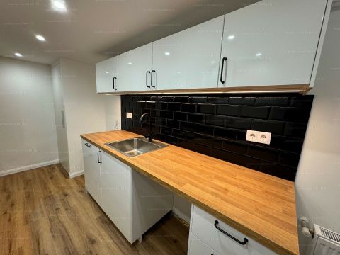 Eladó Lakás 1055 Budapest 5. kerület , Kihagyhatatlan Ajánlat a Szent István körúton a Margit híd közelében 88m2-nagyságú lakás 