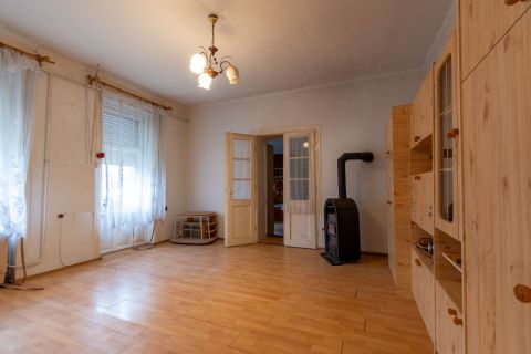 Eladó Ház 8135 Dég 
