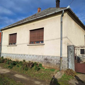 Eladó Ház 9781 Egyházashollós 