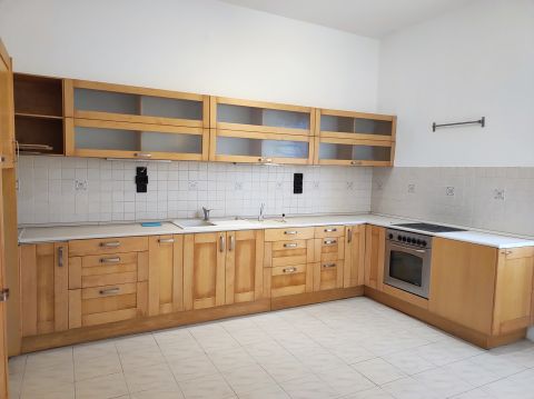 Eladó Lakás 1185 Budapest 18. kerület Lakás a Béke tér közelében 2