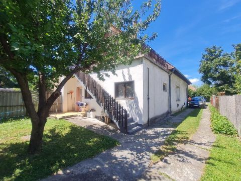 Eladó Ház 8600 Siófok 8600 Siófok, lakóövezet
