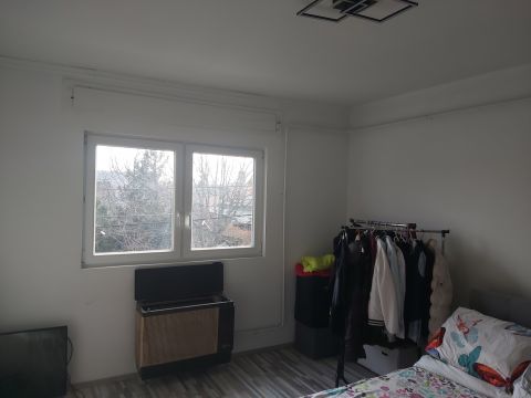 Eladó Lakás 1237 Budapest 23. kerület , Központi helyen