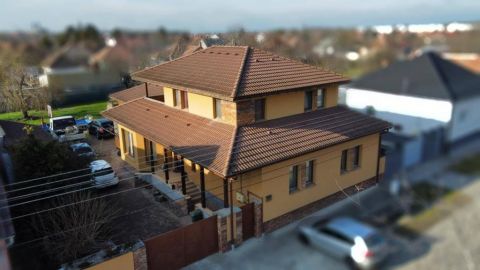 Eladó Ház 8500 Pápa , 8500 Pápa, Tókert