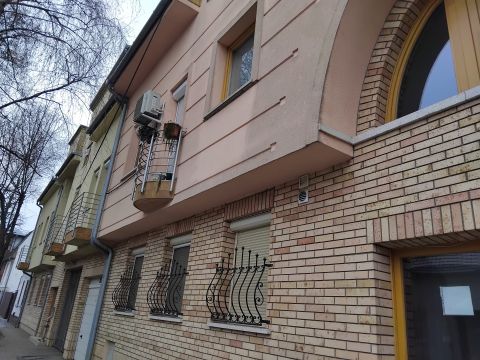 Kiadó Lakás 6000 Kecskemét Szavas utca