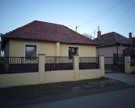 Eladó Ház 2721 Pilis , Pilis, Homoki szőlő II. dűlő