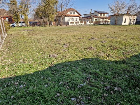 Eladó Telek 2200 Monor Monoron közel a VASÚTHOZ, 552 m2-es ÉPÍTÉSI TELEK eladó