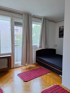 Kiadó Lakás 7633 Pécs 