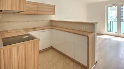 Eladó Lakás 1132 Budapest 13. kerület ÚJLIPÓTVÁROS WESTENDHÁZBAN 4. emeleti - 47 NM AM.-I KONYHÁS 