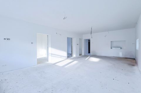 Eladó Lakás 1182 Budapest 18. kerület GANZTELEP, TELJESKÖRŰEN FELÚJÍTOTT, 4 SZOBÁS LAKÁS.