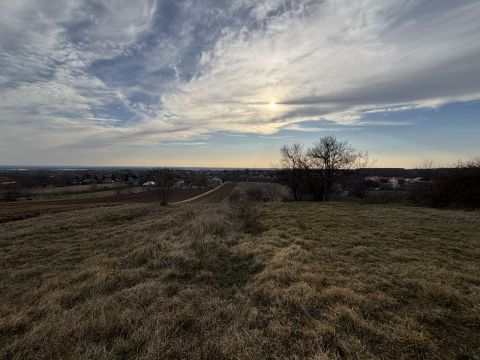Eladó Telek 2234 Maglód Közel a központhoz , de mégis nyugodt környezet
