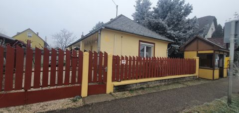 Eladó Ház 8163 Csajág , Csajág Kossuth Lajos utca