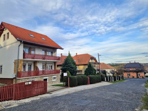 Eladó Ház 8380 Hévíz Tófürdőtől 700 m-re