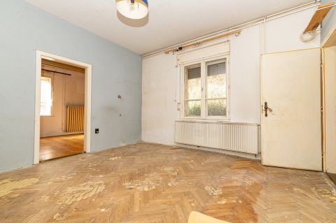 Eladó Ház 2083 Solymár 