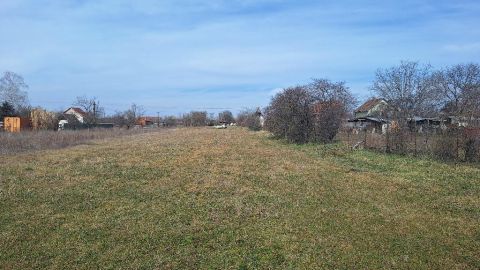 Eladó Telek 5600 Békéscsaba , 5600 Békéscsaba, Csendes központ közeli