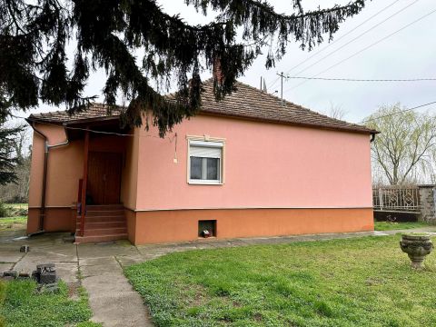 Eladó Ház 9500 Celldömölk , Celldömölk, kórházhoz közel