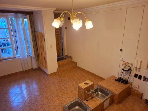 Eladó Üzlethelyiség 1124 Budapest 12. kerület 