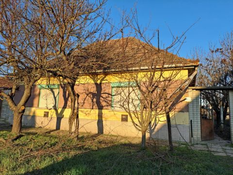 Eladó Ház 6447 Felsőszentiván 