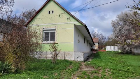 Eladó Ház 7759 Lánycsók 