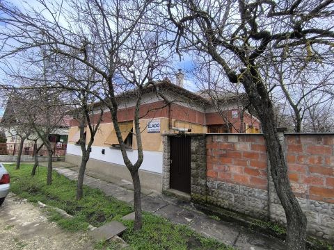 Eladó Ház 5475 Csépa 