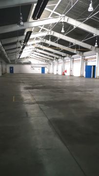 Kiadó Ipari 2518 Leányvár 