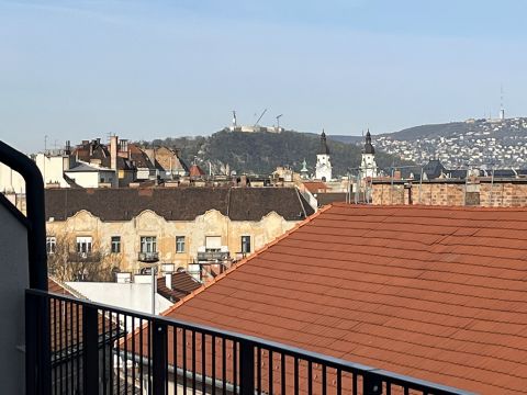 Eladó Lakás 1086 Budapest 8. kerület , Egyetemek szomszédságában: FIATAL PÁROKNAK ,DIÁKOKNAK EGYEDÜLÁLLÓKNAK, BEFEKTETŐKNEK