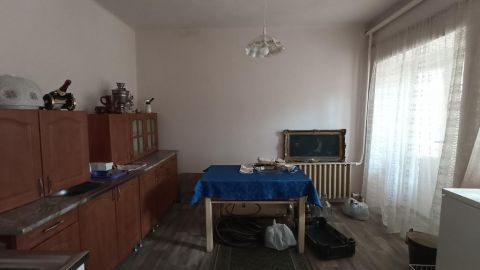 Eladó Ház 5126 Jászfényszaru , 5126 Jászfényszaru, Csendes