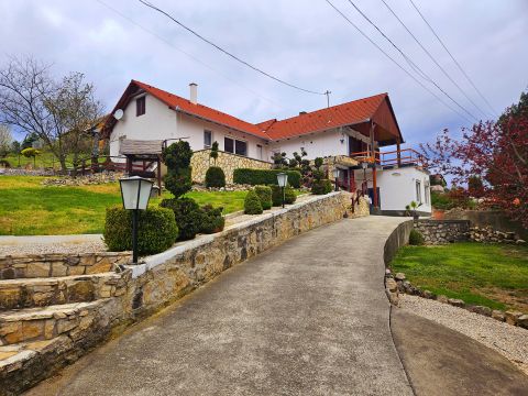 Eladó Ház 7711 Bár 