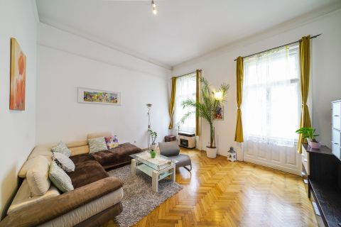 Eladó Lakás 1068 Budapest 6. kerület 