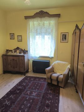 Eladó Lakás 9023 Győr , NÁDORVÁROSI TÉGLALAKÁS KIVÁLÓ LOKÁCIÓVAL!