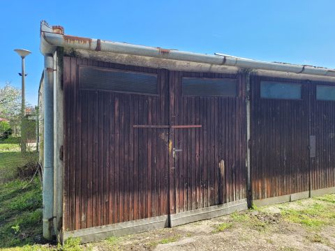Eladó Parkoló 6000 Kecskemét 