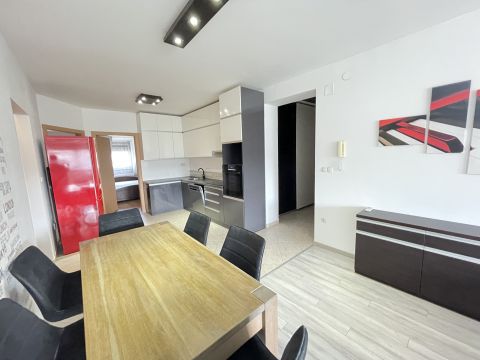 Eladó Lakás 9900 Körmend , Kauz-rét