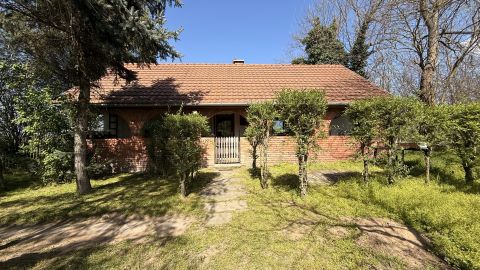 Eladó Ház 2251 Tápiószecső , Tápiószecső, Kisperjés